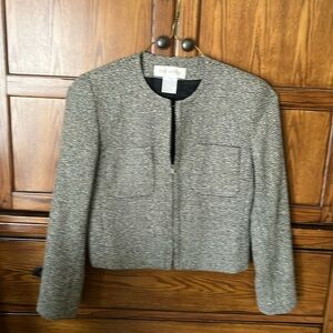 Women’s suit jacket
